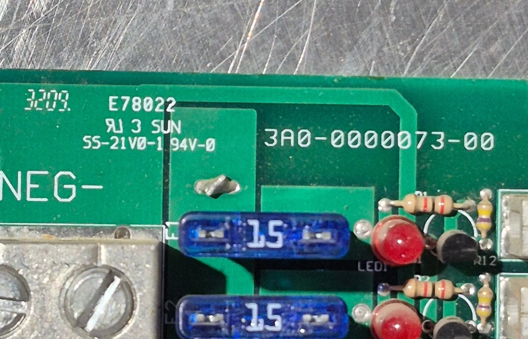 Used WFCO/ Arterra 8935/45/55-PCB Fuse Block