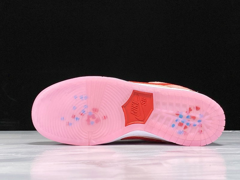 SB Dunk Low StrangeLove Skateboards
