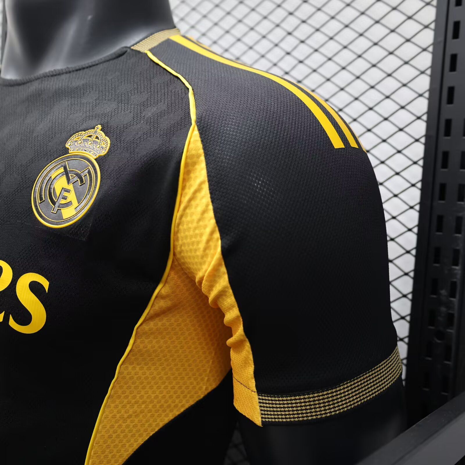 2025/2026 Player Version Real Madrid Special Edition Black Gold Football Shirt 1:1 Thai Quality