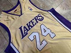 LeBron Bryant Los Angeles Lakers Golden 24 MN