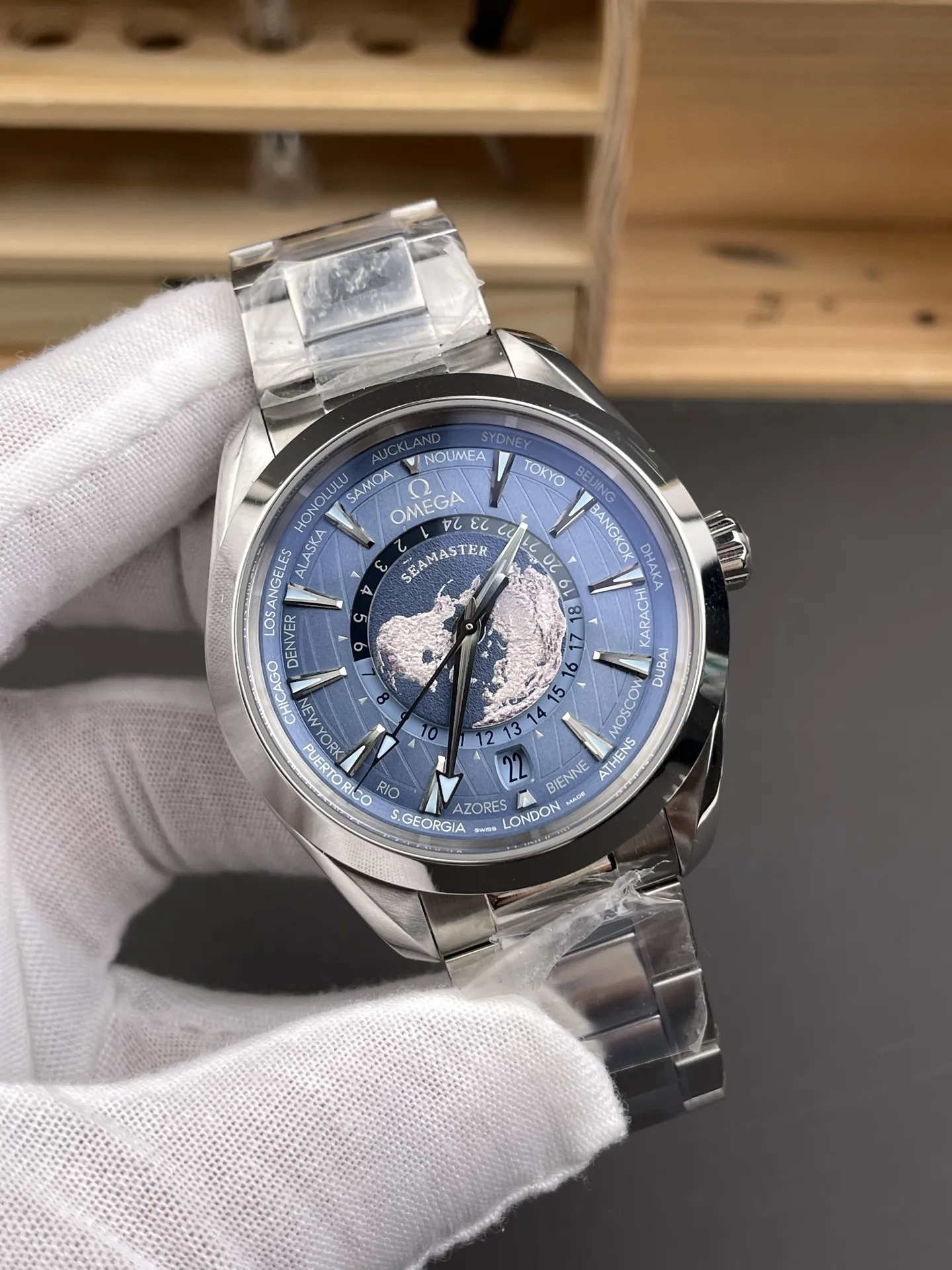 Omega Seamaster Ice Blue 43mm