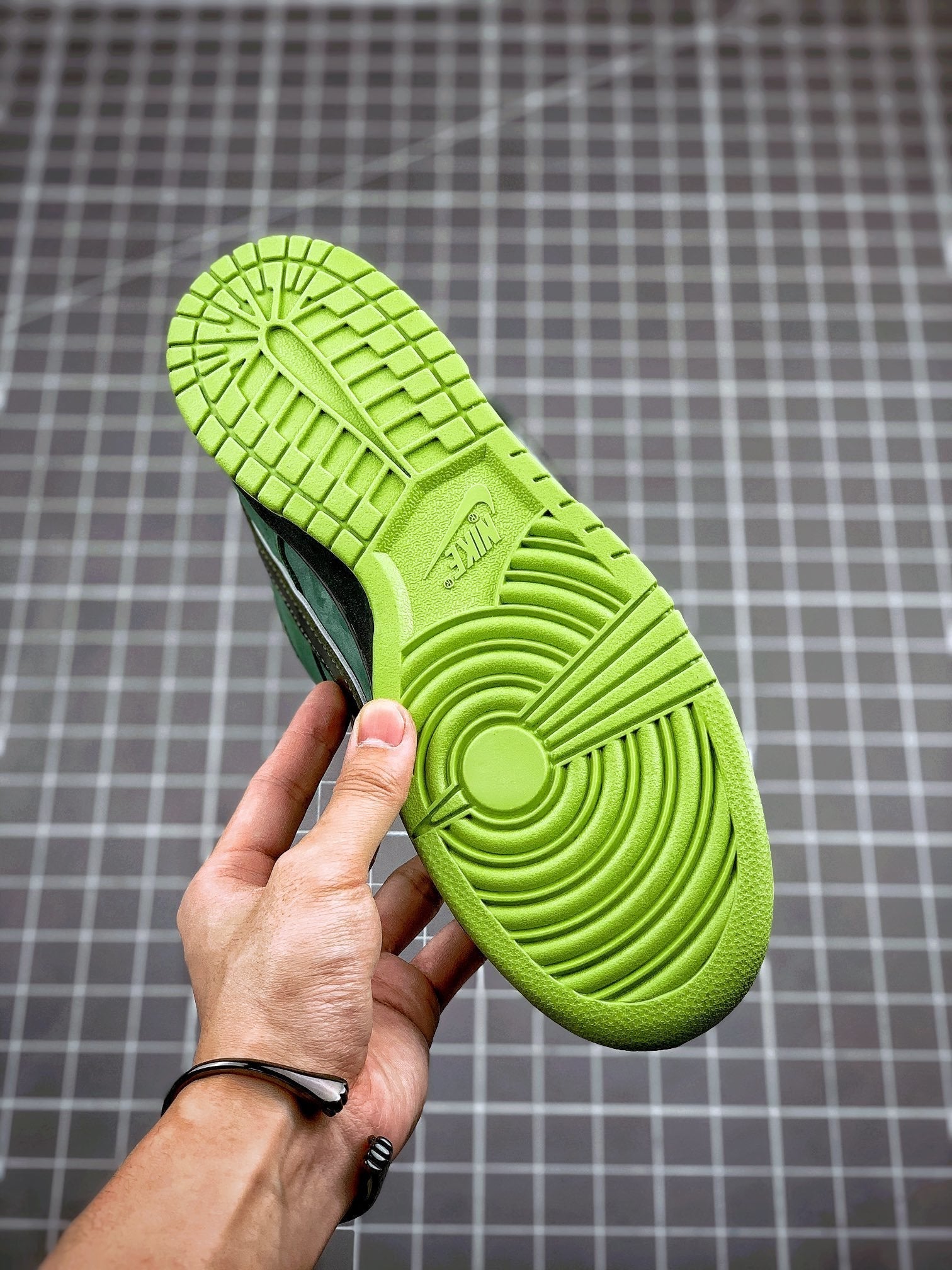 SB Dunk Low Concepts Green Lobster