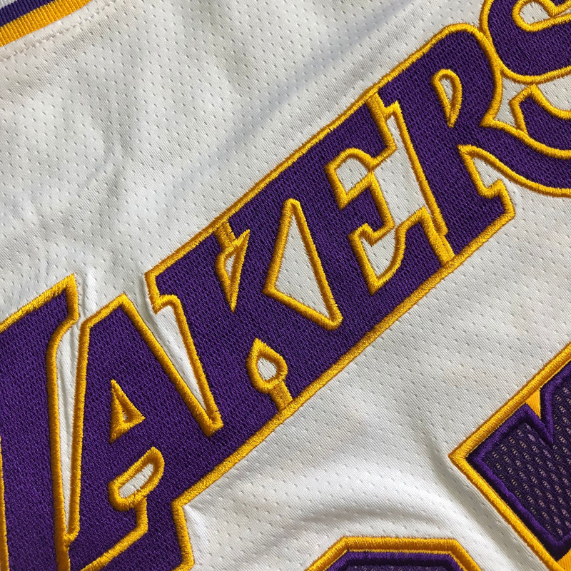 LeBron James Los Angeles Lakers White 23 MN