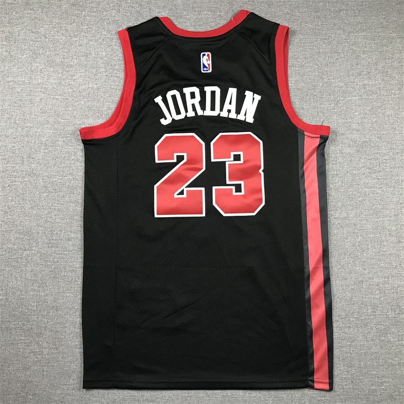 Unisex Bulls 2024/25 Embroidered Swingman Jersey City Edition