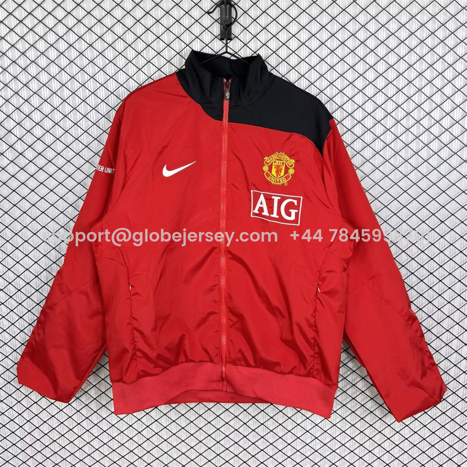 Retro Manchester United 2007-08 Red Windbreaker Jacket