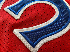 Iverson Philadelphia 76ers 3 Red MN