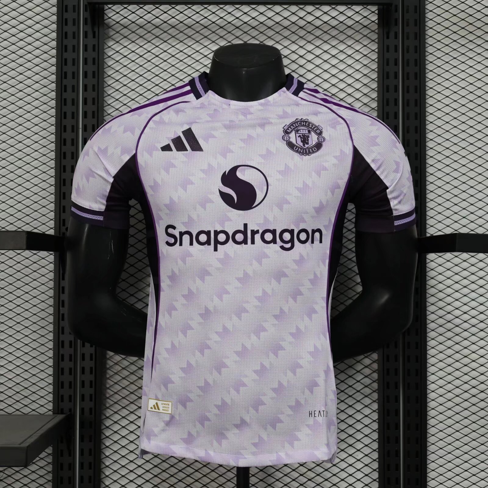 2025/2026 Player Version Manchester United Special Edition Light Purple Football Shirt 1:1 Thai Quality