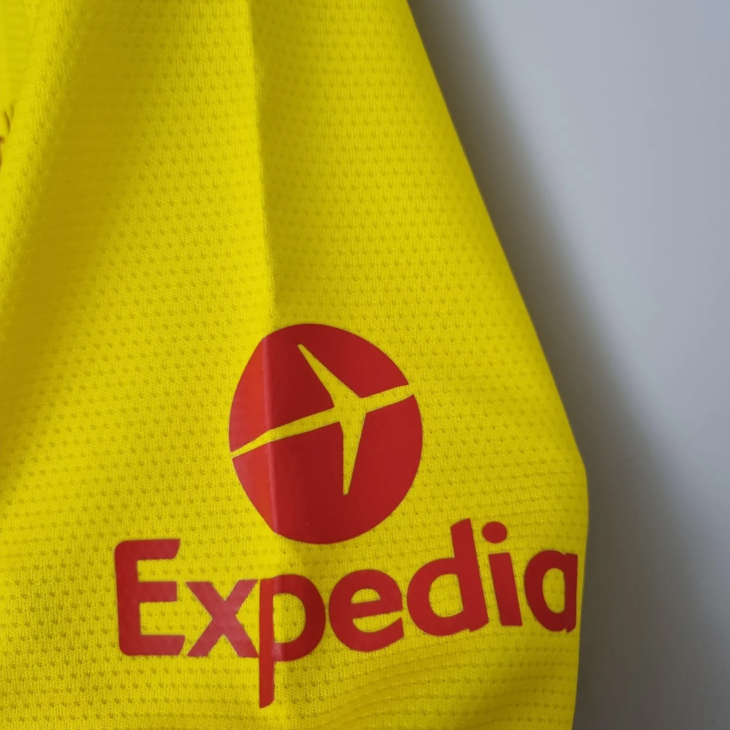 2022/23 Liverpool red and beige fan jersey