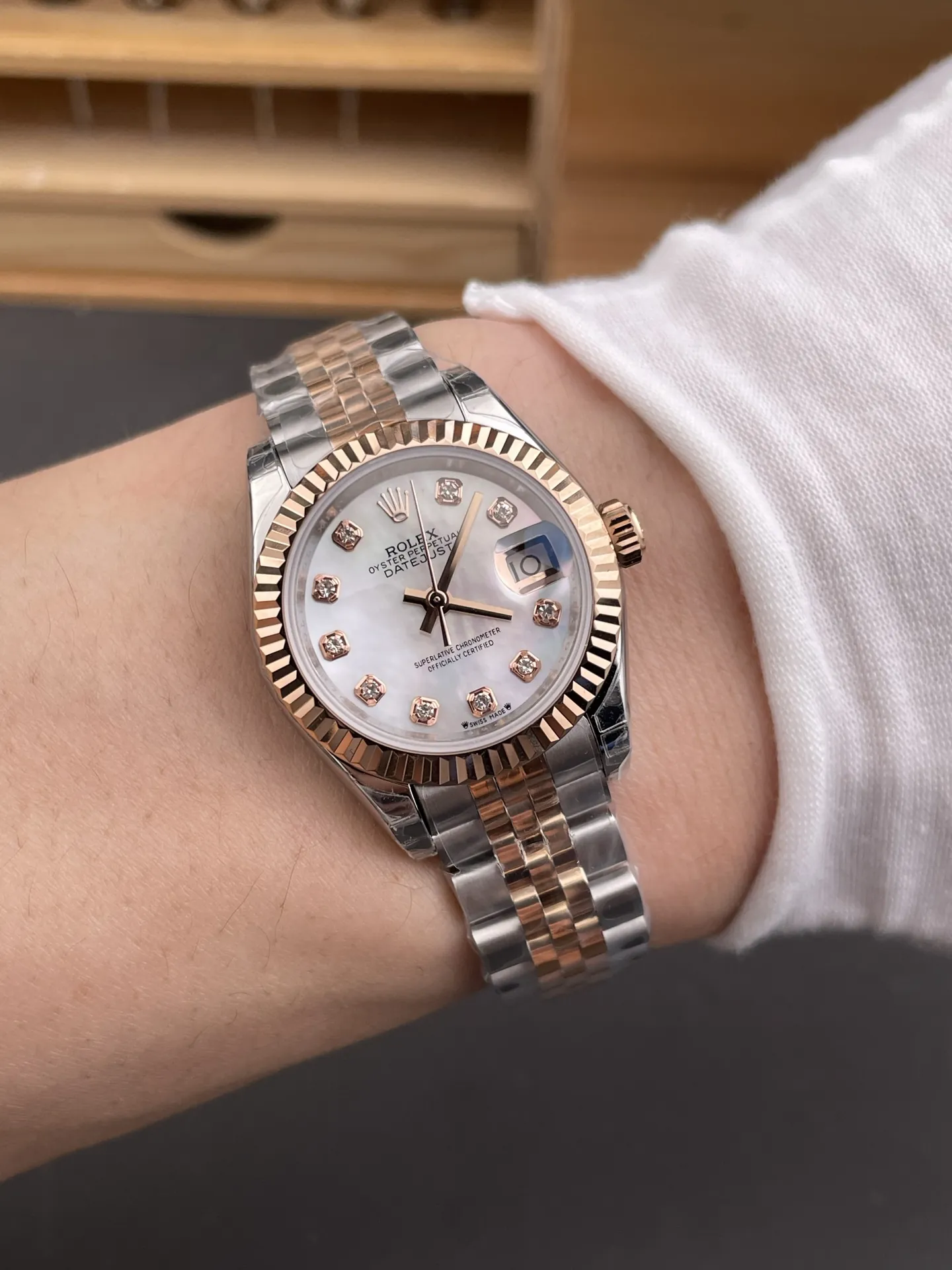 Rolex Datejust Rose Gold Ladies 28mm