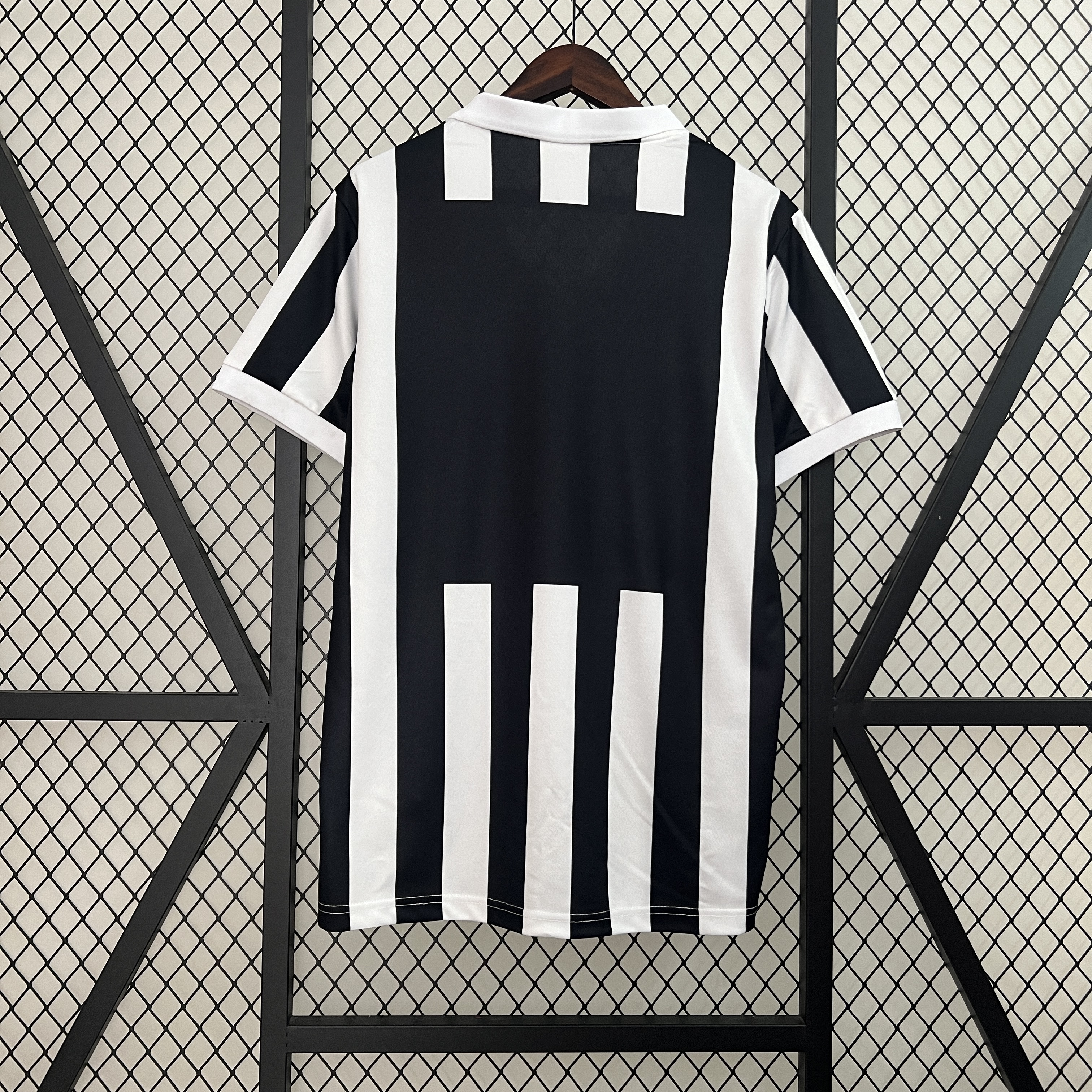 1984/85 Juventus home retro jersey-Fans