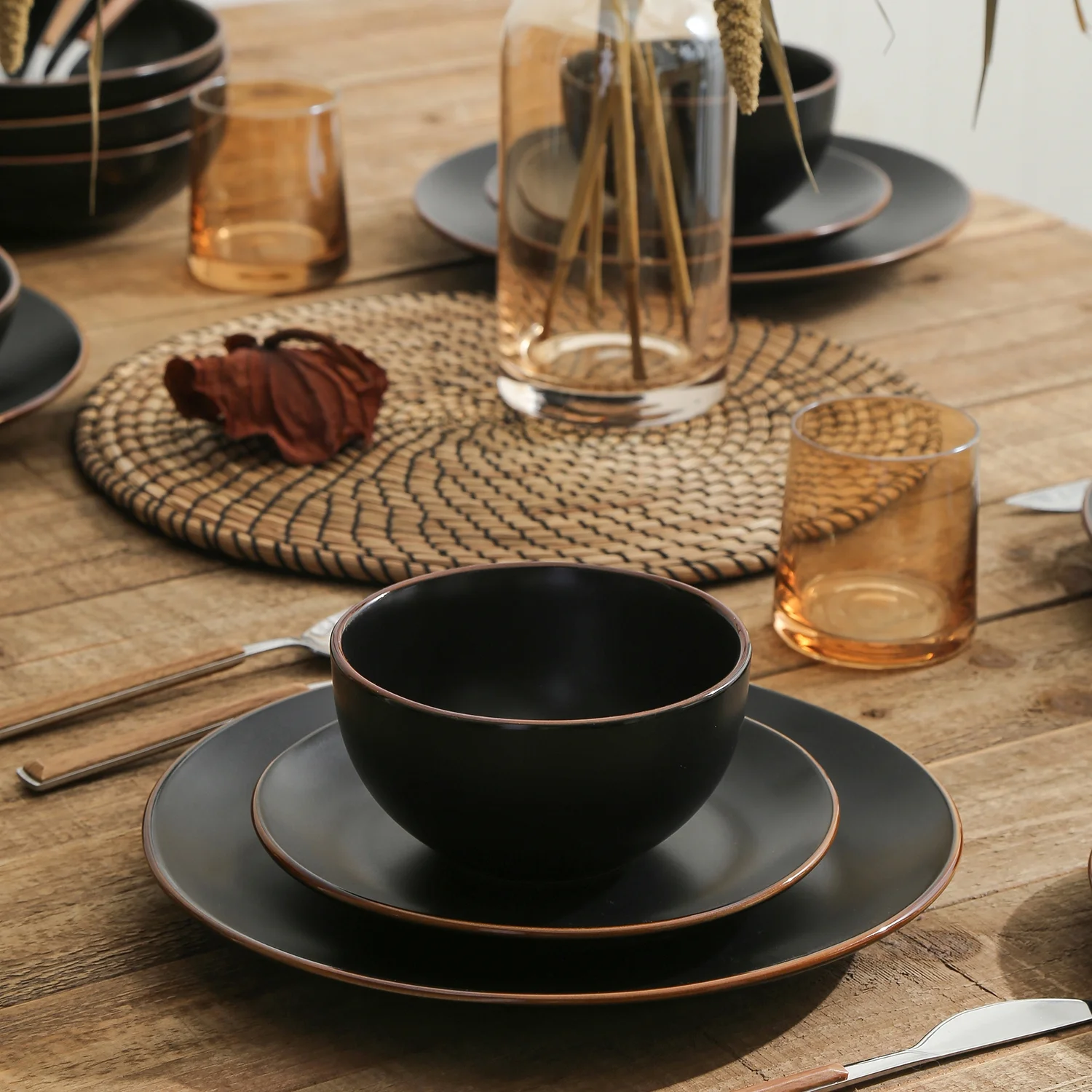 Stone + Lain Brasa Stoneware Collection Dinnerware Set, 32-Piece Service for 8, Blue