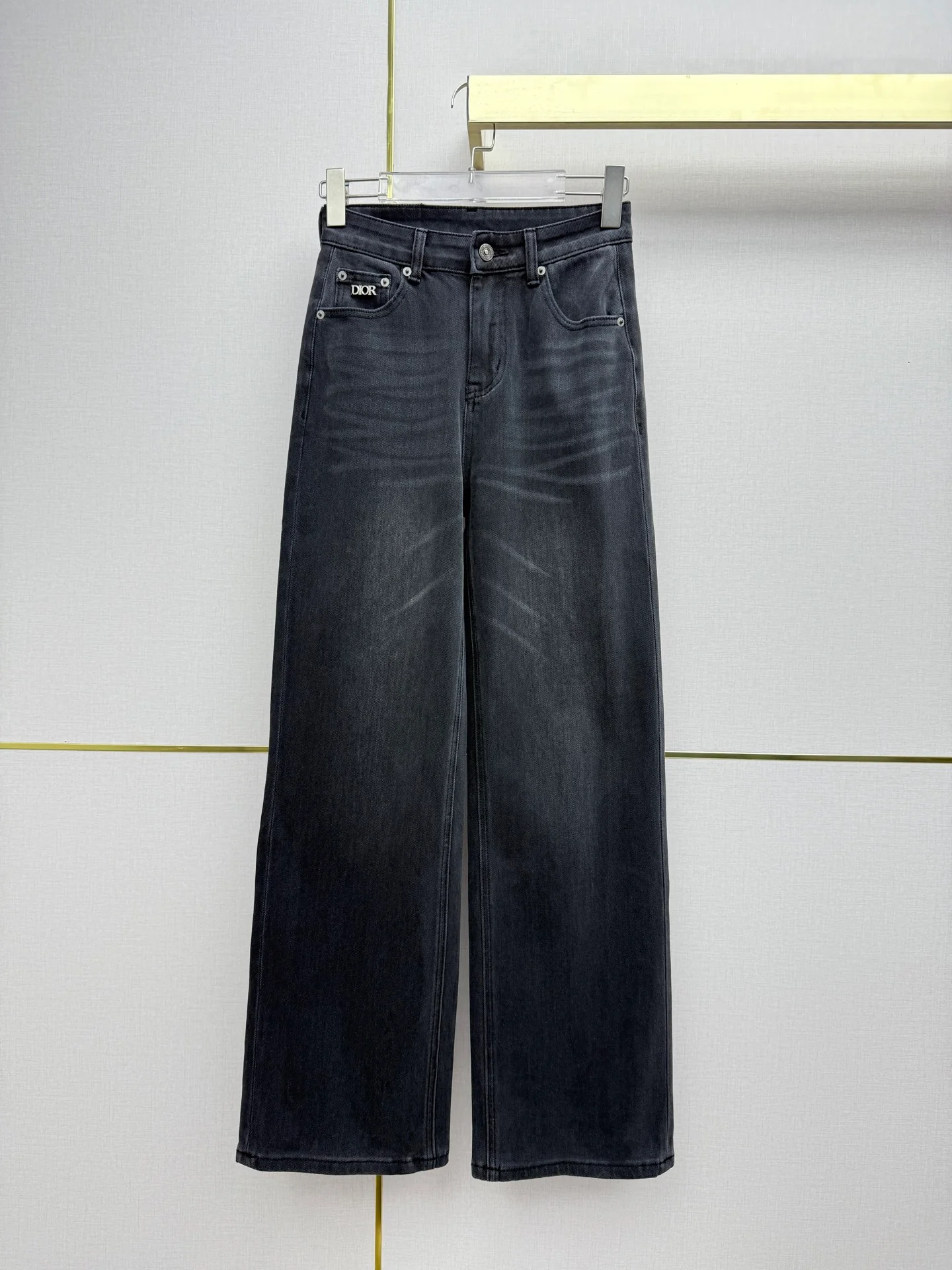26NEW Straight Leg Jeans