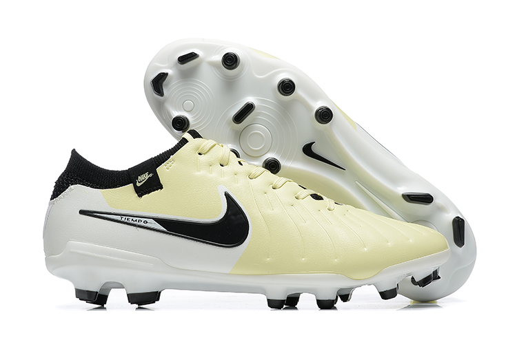 Tiempo Legend 10 Elite FG Football Shoes