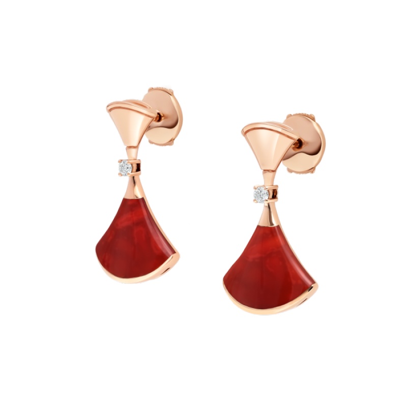 DIVAS’ DREAM earrings