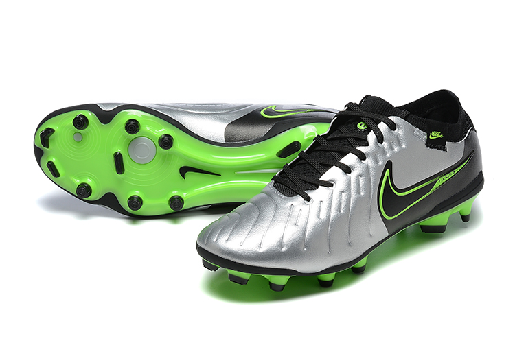 Tiempo Legend 10 Elite FG Football Shoes