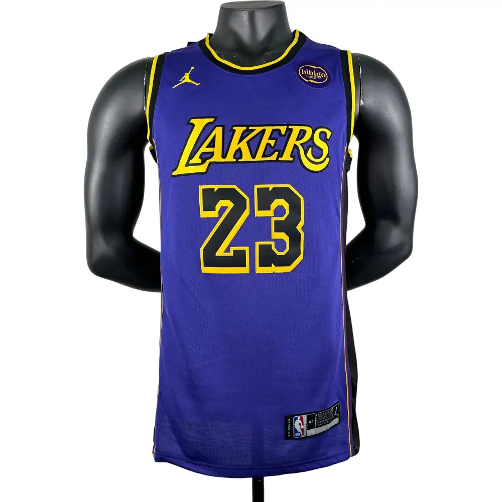 Embroidery 23rd season Lakers flying man model No. 23 James