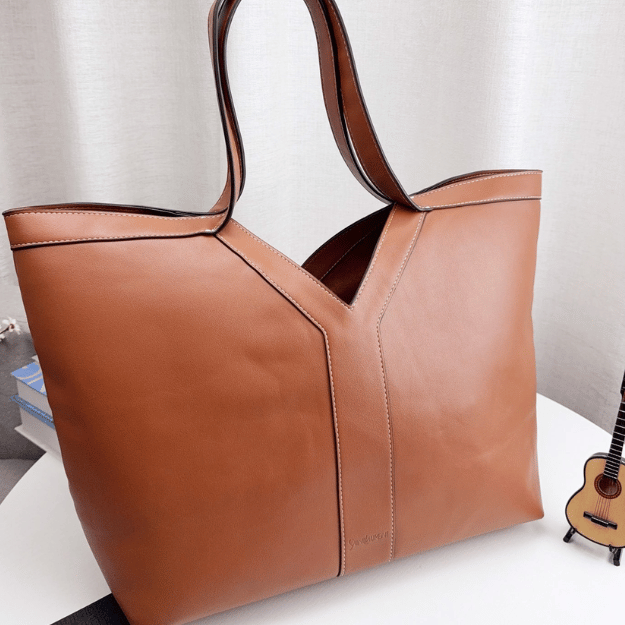 Saint Laurent Y Tote Bag Tan 14.2 Inches 817602AAEC36359