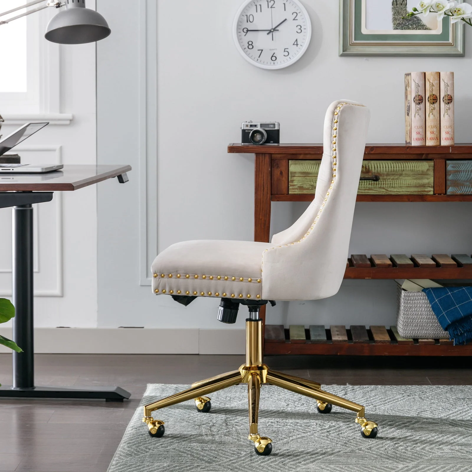 BTMWAY Office Chair, Velvet Upholstered Tufted Button Home Office Chair with Golden Metal Base, Adjustable Height, Swivel Ergonomic Task Chair, Luxury Desk Chair Computer Chair, Beige