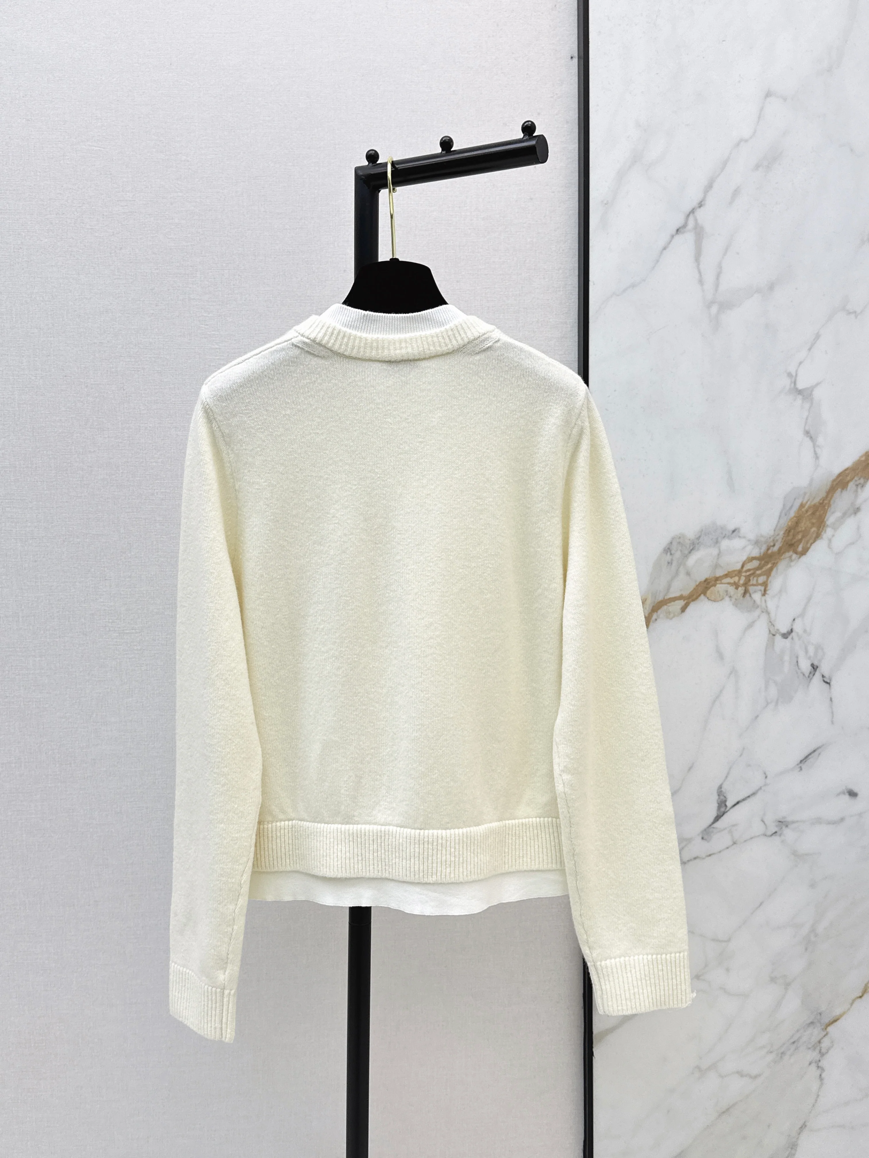 26SS Crew-Neck Cardigan with Contrast Placket Design