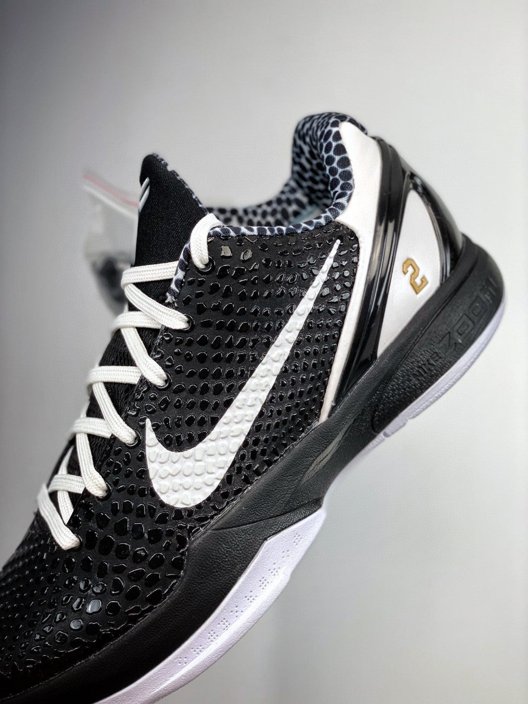 Kobe 6 Mambacita Sweet 16