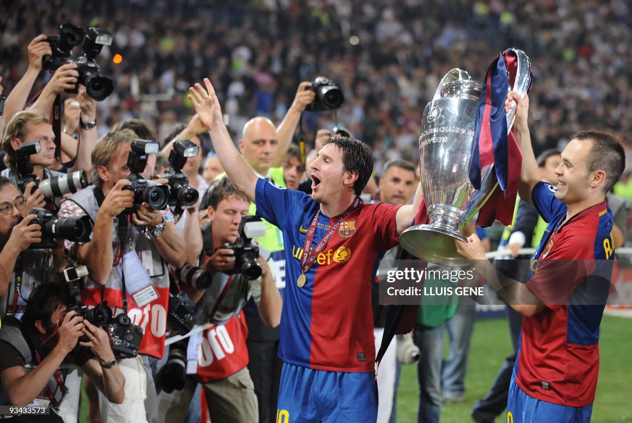 2008/09 Barcelona Home Retro Jersey - Fans Edition