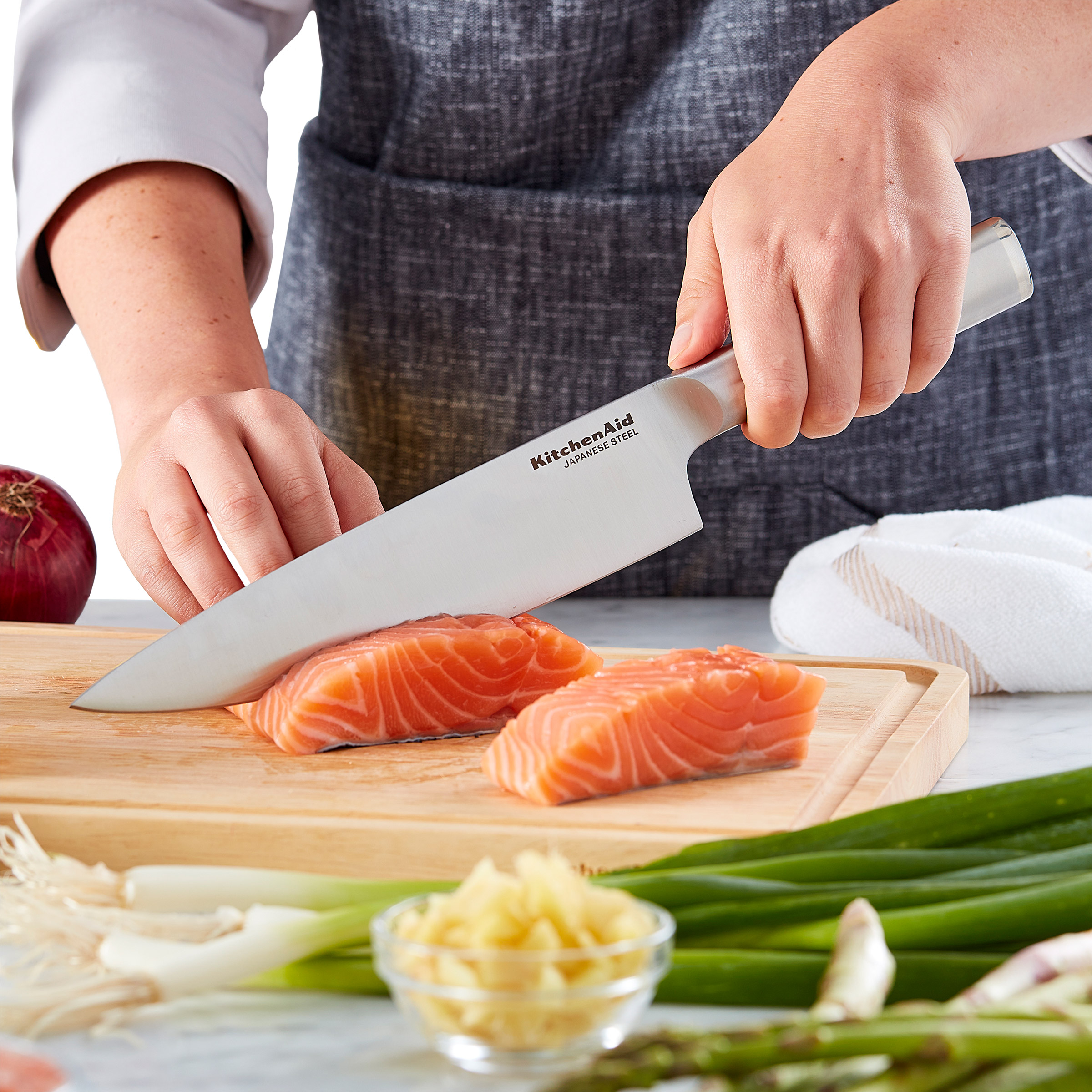 KitchenAid Gourmet Forged Japanese Steel 15-piece Knife Block Set with Built-in Sharpener