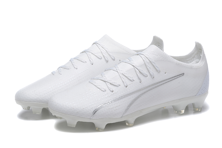 Ultra Ultimate FG Football Shoes