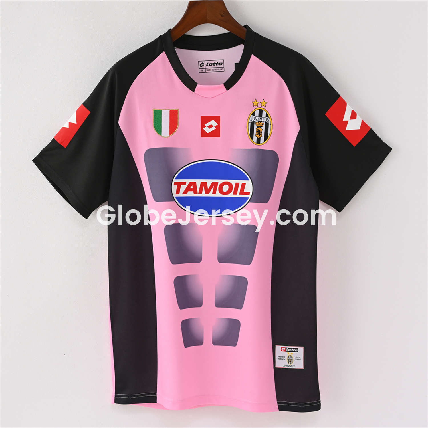 Retro Juventus 2002-03 Pink Goalkeeper Jersey