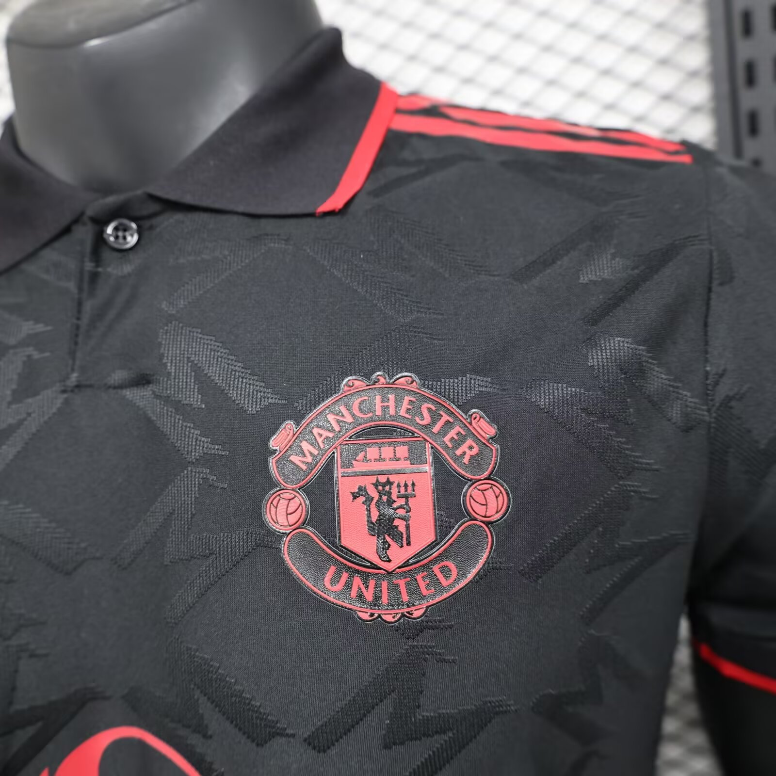 2025/2026 Player Version Manchester United Special Edition Black Football Shirt 1:1 Thai Quality