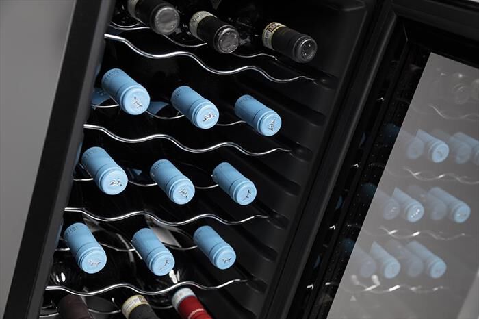 MELCHIONI FAMILY - Cantinetta VERMENTINO 18 C Classe G 18 bottiglie-nero