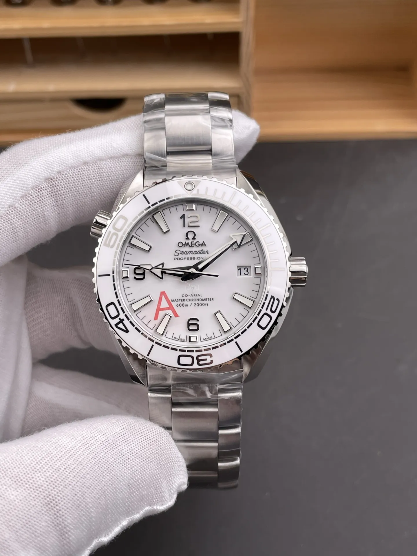 Omega Seamaster 600 White Dial 39.5mm