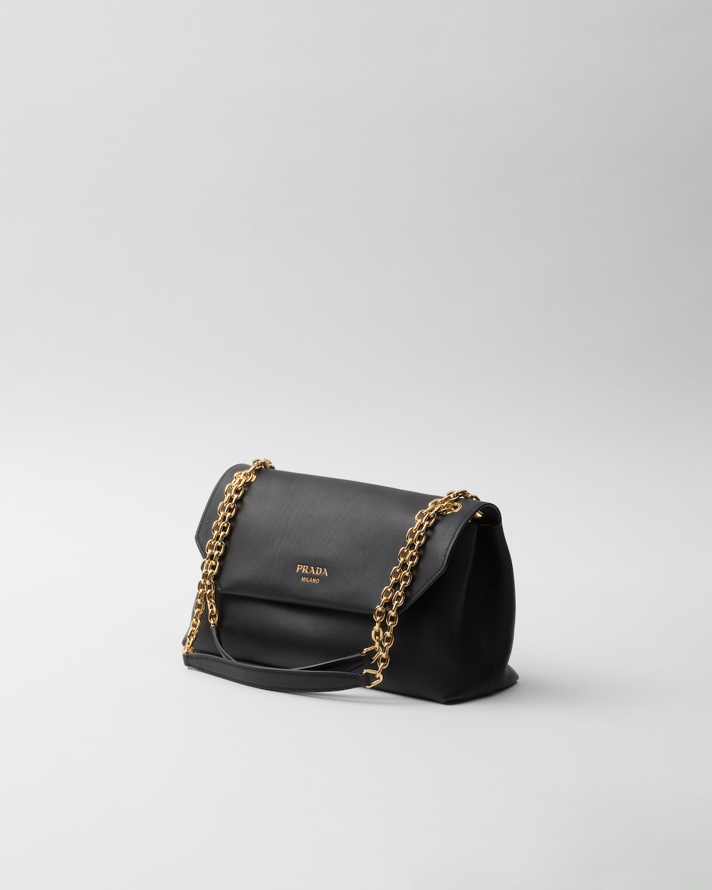 Doux Medium Leather Shoulder Bag