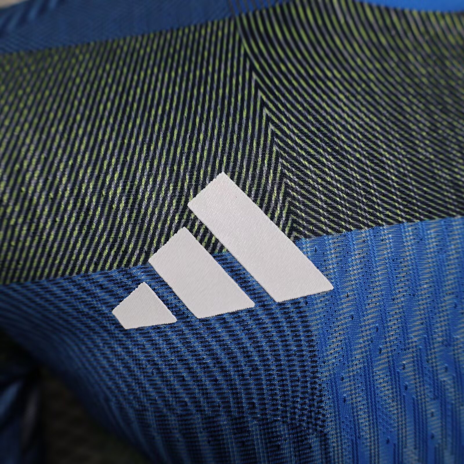 2025-26 New Season Real Madrid Training Jersey - Player Edition