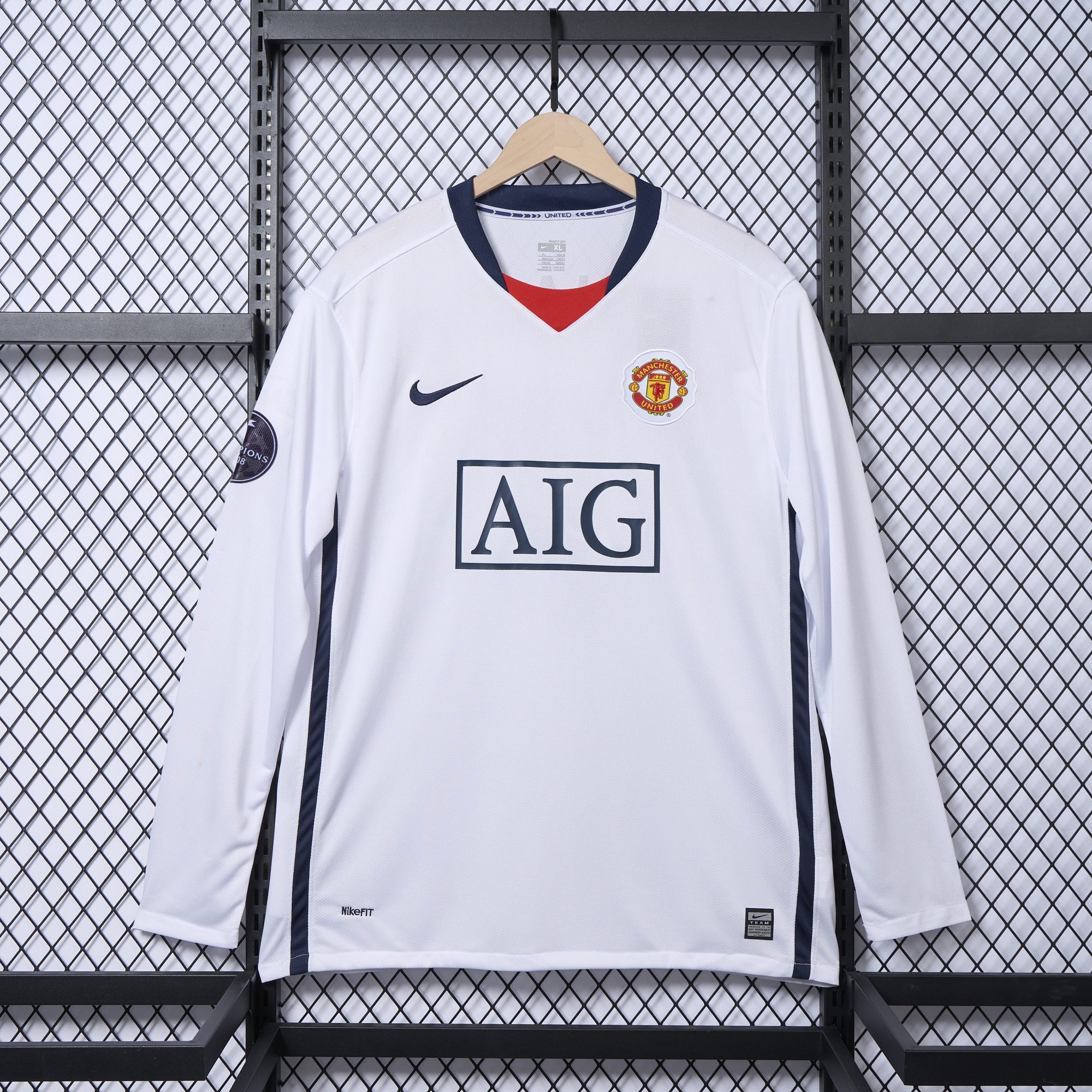 Retro Manchester United 08-09 Away Long Sleeve Jersey