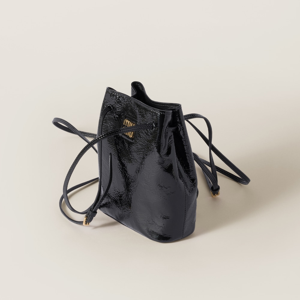 Naplak patent leather pouch