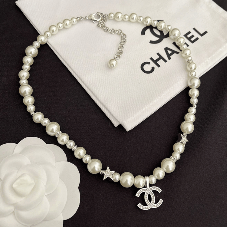 Chanel Pearl Choker Necklace With Star And Cc Pendant Silver-Tone