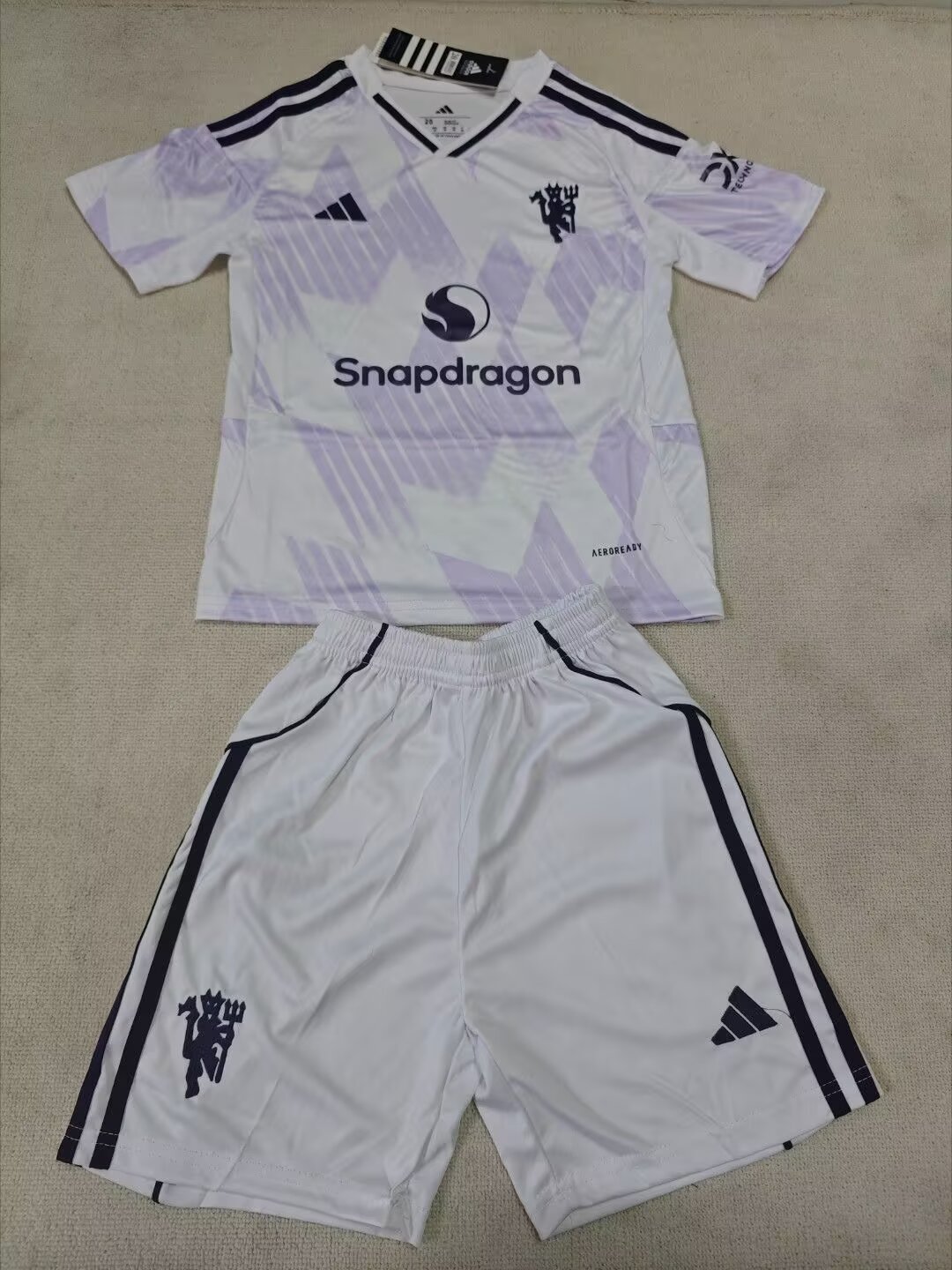 25-26 Manchester United Away Kit - Kids