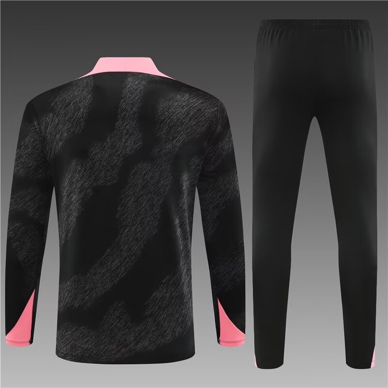 2024/25 Paris black half-zip training suit 1:1 Thai quality suit