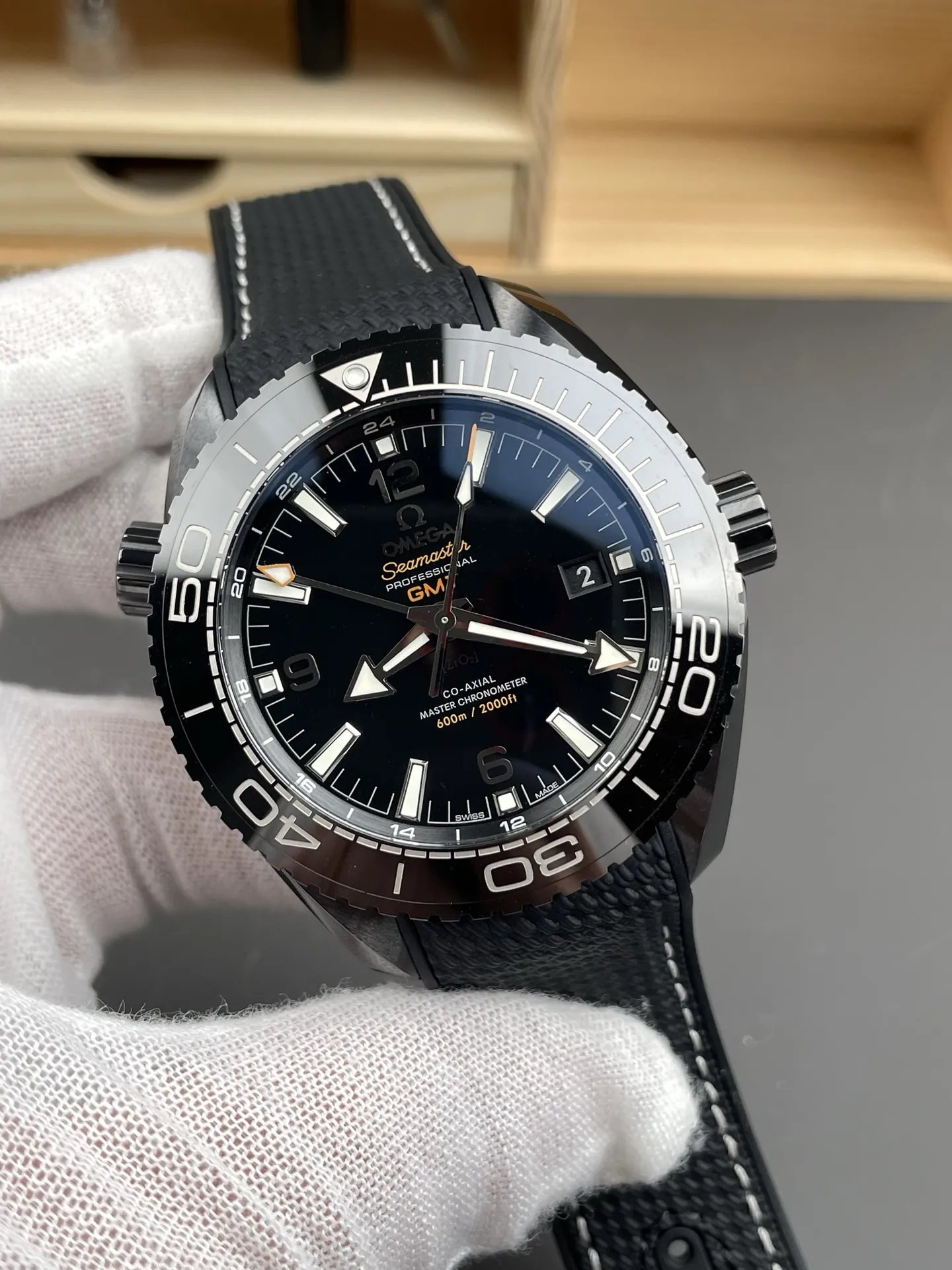 Omega Seamaster 600 GMT 45.5mm