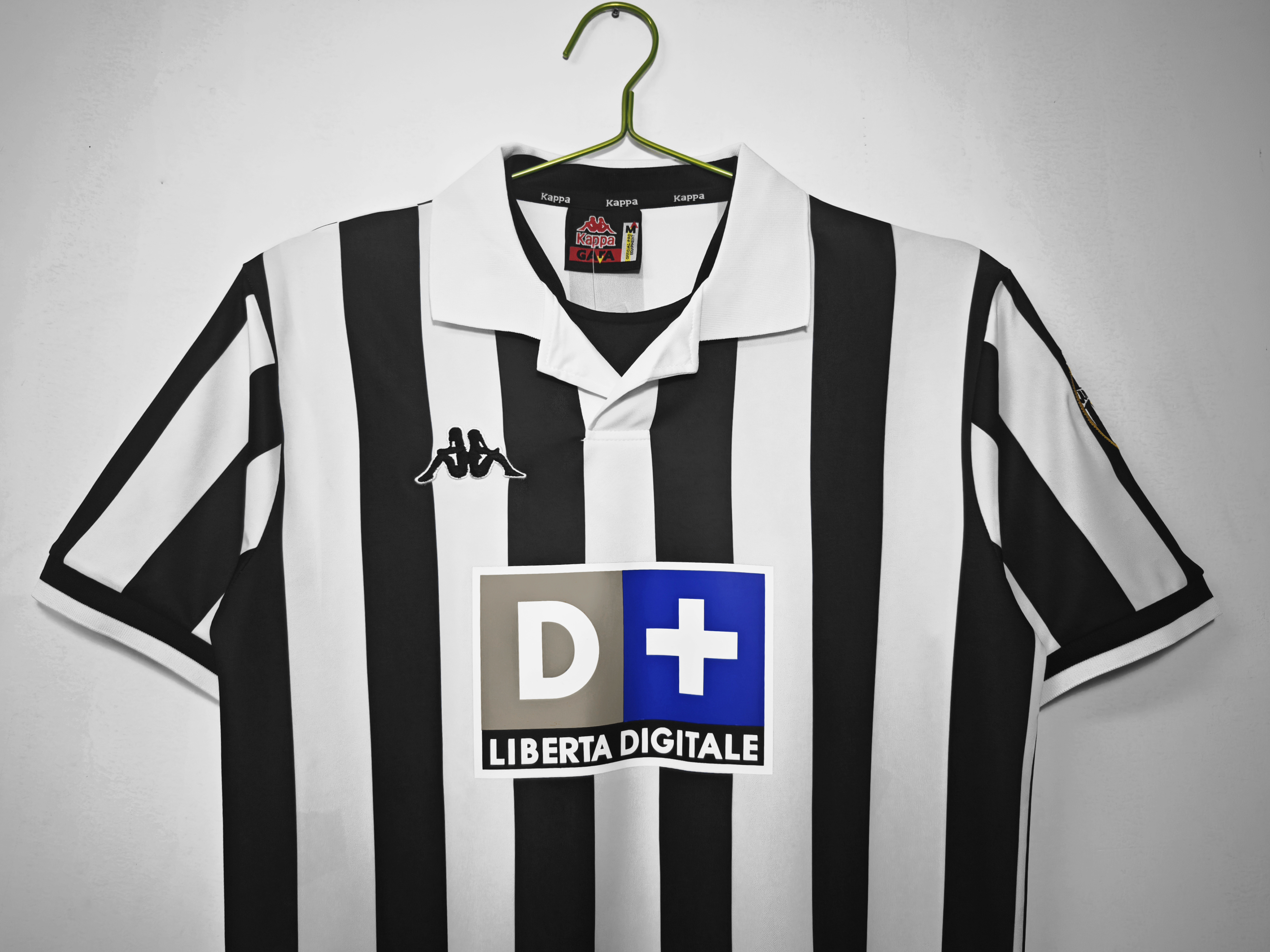 1998/99 Juventus home retro jersey