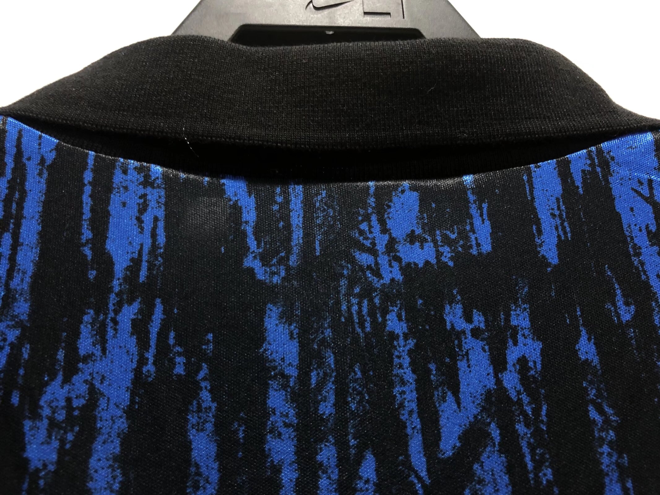 1993 Manchester United black and blue retro jersey