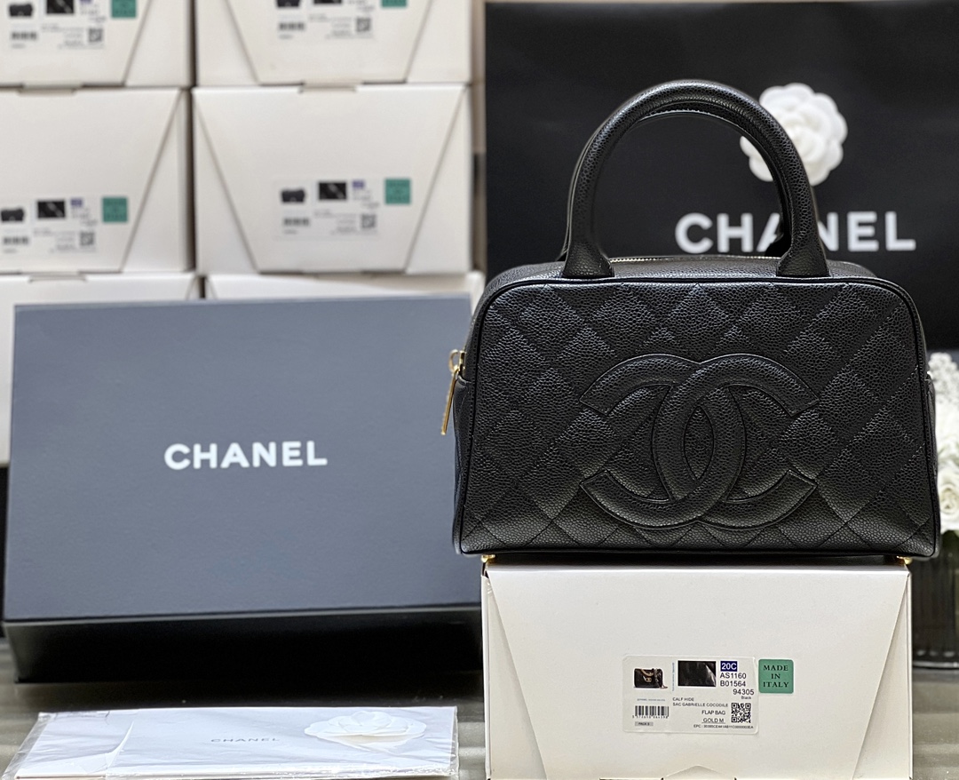 [15A] Chanel Caviar Quilted Bowling Bag