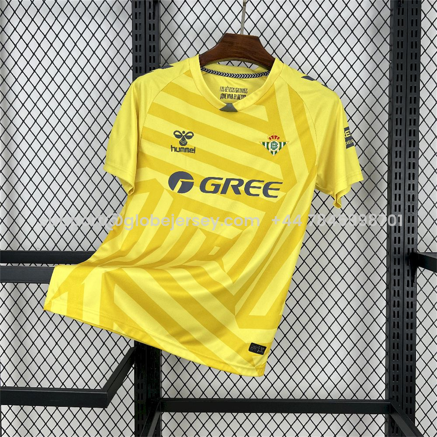Real Betis 25-26 Yellow Goalkeeper Jersey - Fans Version