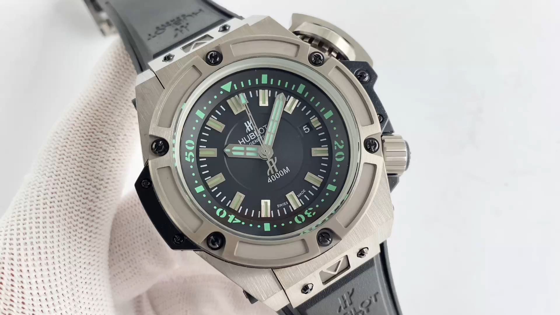 【Super Clone】Hublot King Power 731.NX.1190.RX 48mm
