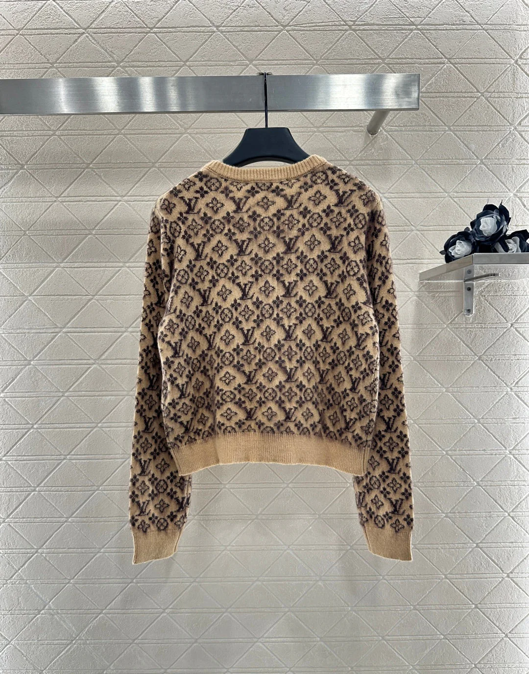 crew neck jacquard knit cardigan