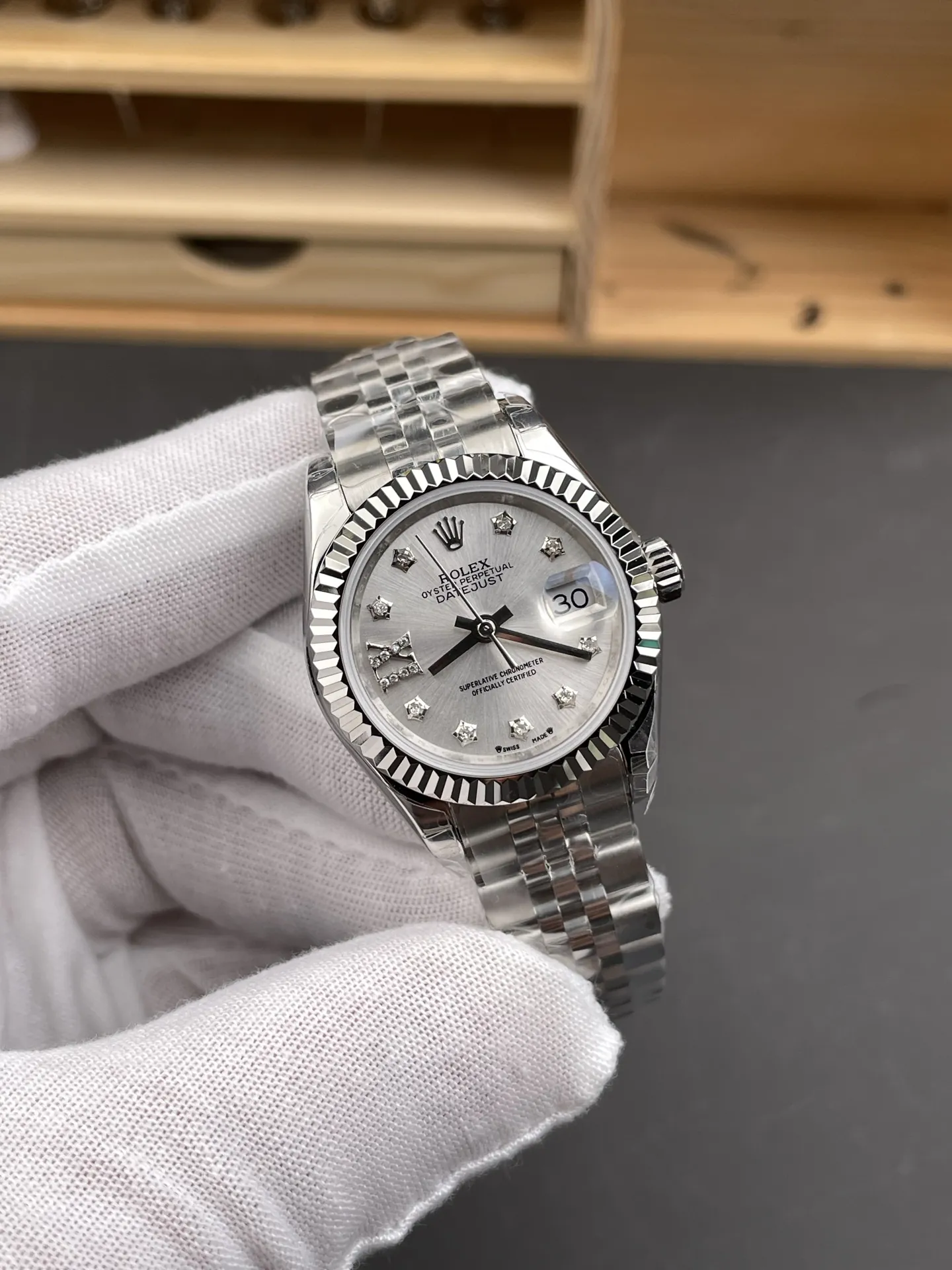 Rolex Datejust Silver Dial Ladies 28mm