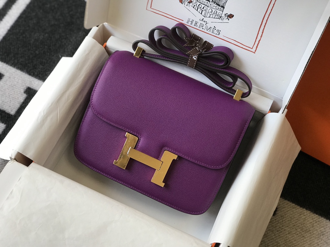 Hermes Constance Mini 19-24