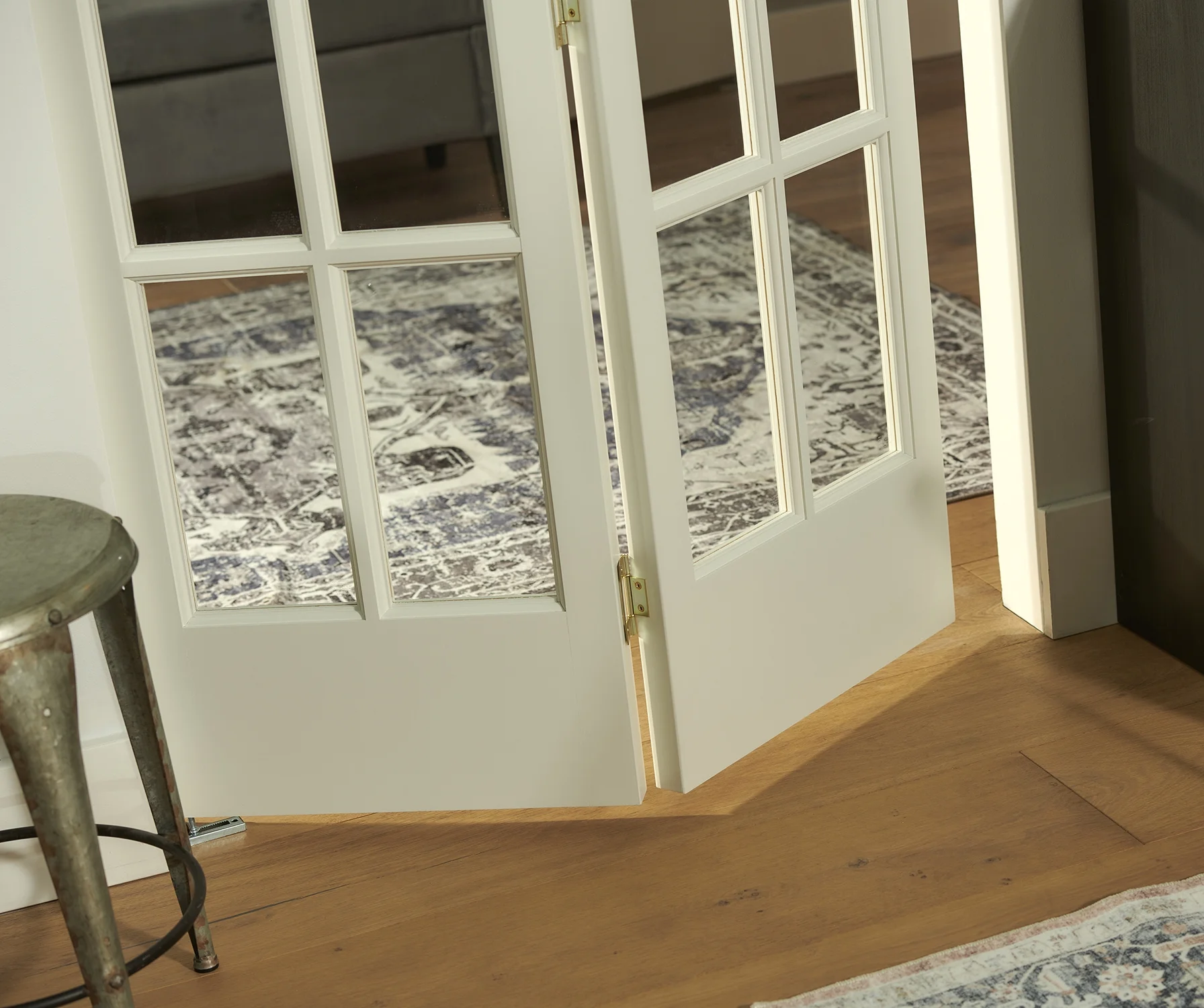 AWC Traditional Divided Glass Bifold Door fits 24