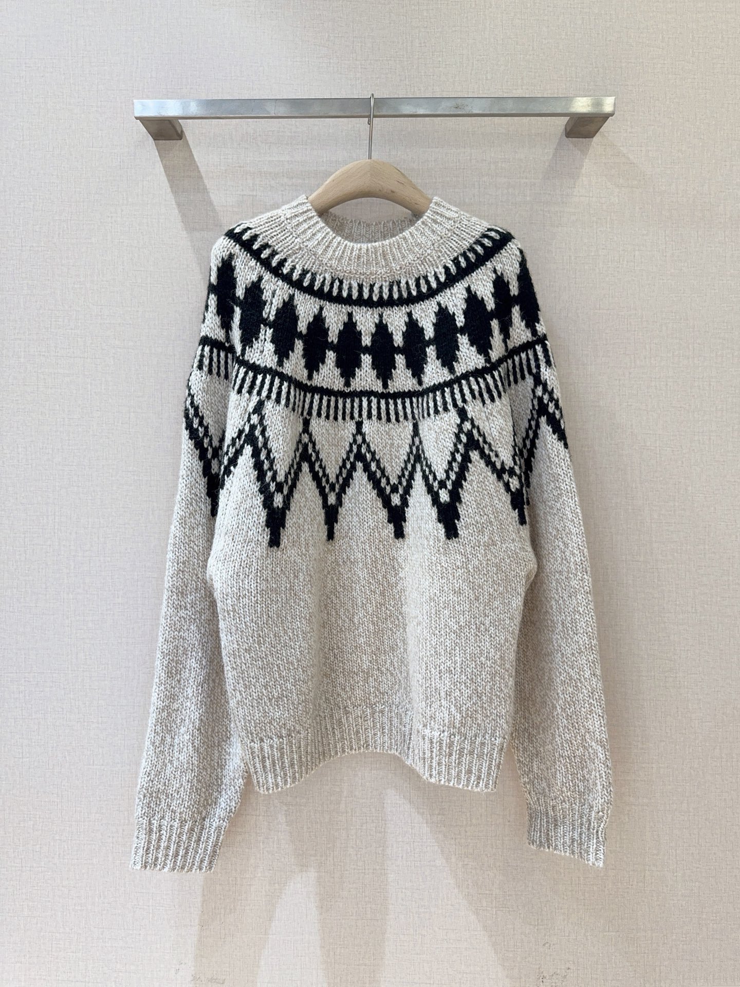Heavy-duty crochet crew neck pullover sweater