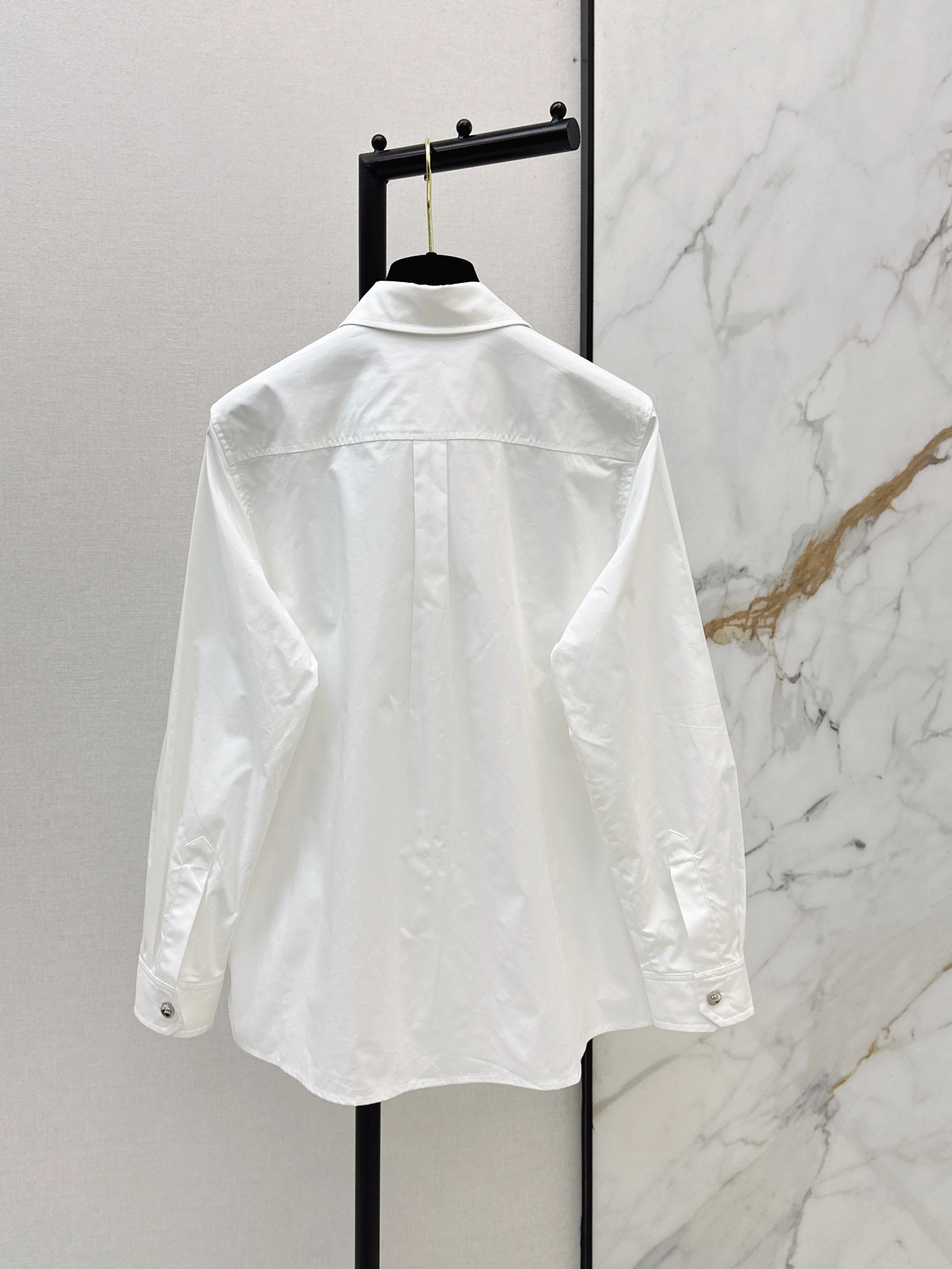 26NEW Letter Embroidery Cotton Shirt